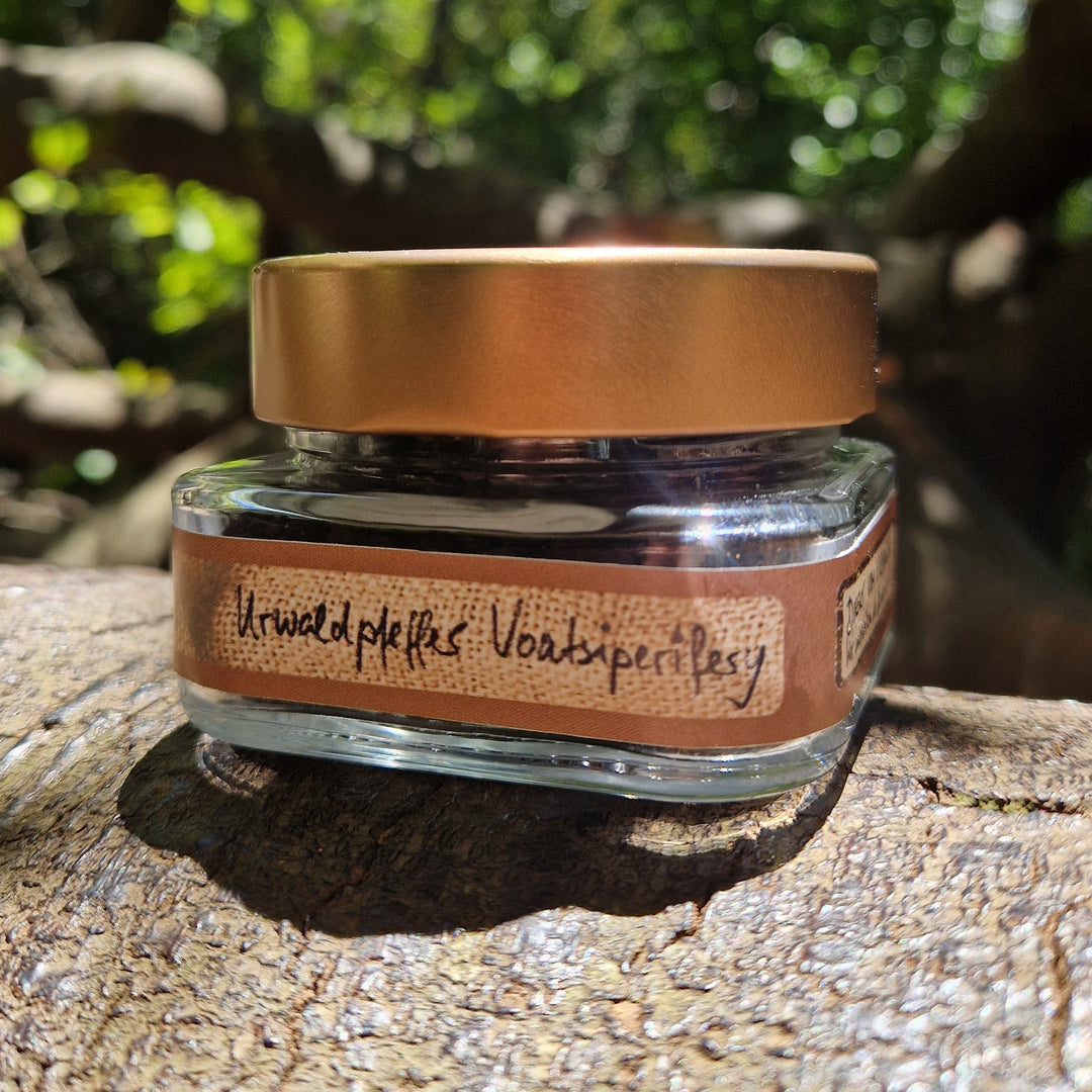 Voatsiperifery Urwaldpfeffer aus Madagaskar – wild geerntet, naturbelassen, mit Stiel, aromatisch-würzig mit Zitrusnote